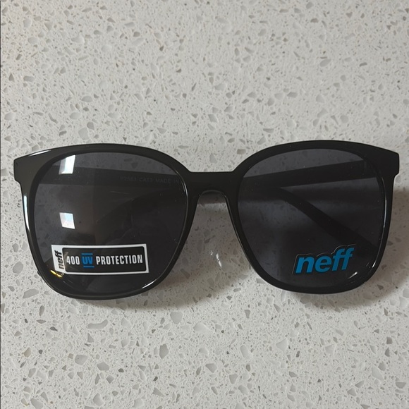 Neff Black 400 UV Protection Sunglasses - Picture 1 of 6
